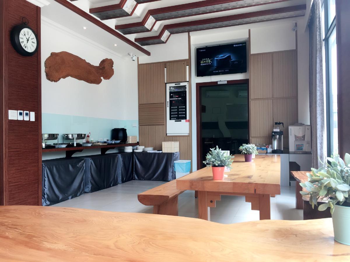 Wei Feng Exquisite Motel Pintung Branch Pingtung Exterior foto